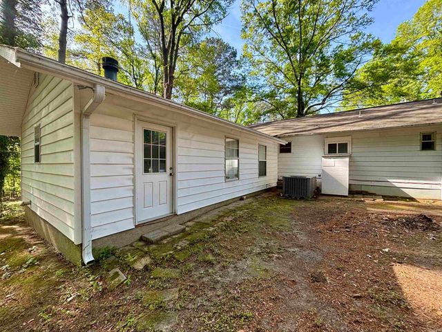 611 Harrod Rd, White Hall, AR 71602