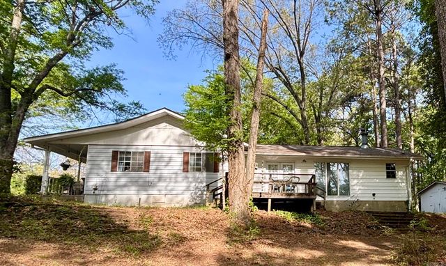 611 Harrod Rd, White Hall, AR 71602