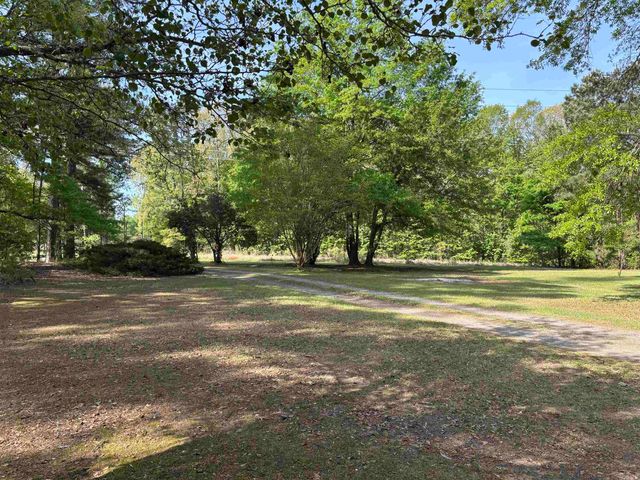 611 Harrod Rd, White Hall, AR 71602