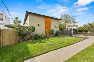 5619 Irvine Avenue, North Hollywood, CA 91601