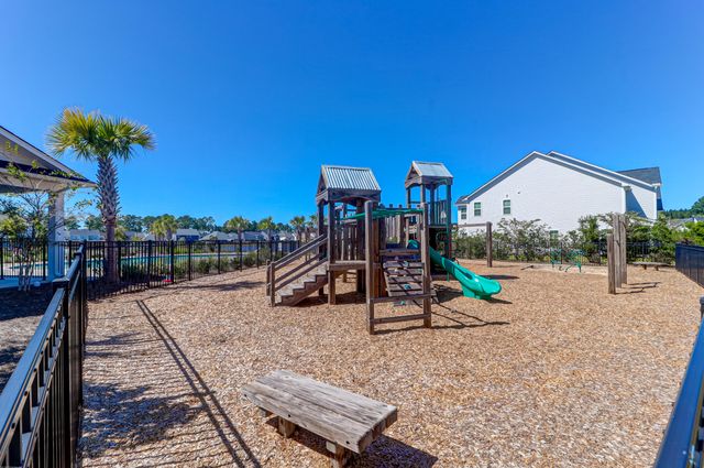 293 Saxony Loop, Summerville, SC 29486