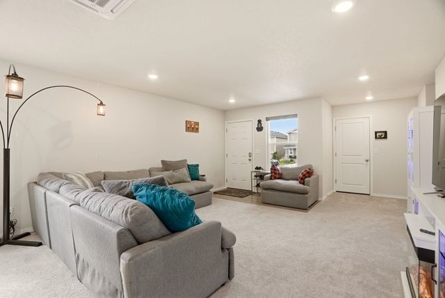 4471 W Brookfield Ave, Spokane, WA 99208