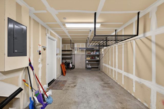 413 17th St, Sacramento, CA 95811
