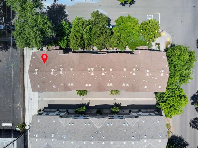 413 17th St, Sacramento, CA 95811