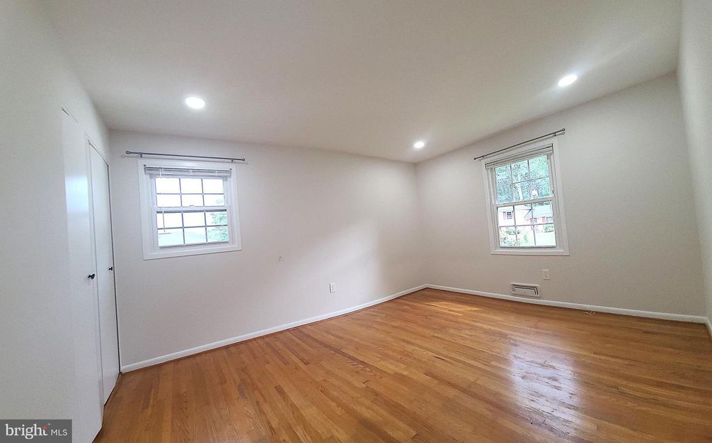 7910 HARWOOD PL, Springfield, VA 22152