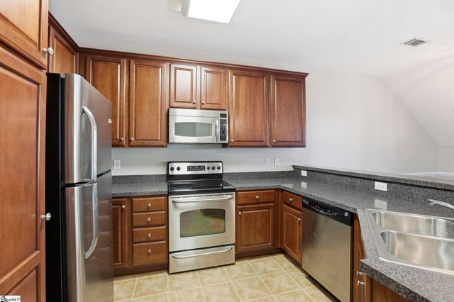 226 Cedar Crossing Lane, Greenville, SC 29615