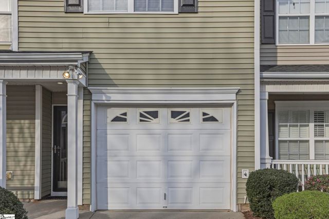 226 Cedar Crossing Lane, Greenville, SC 29615