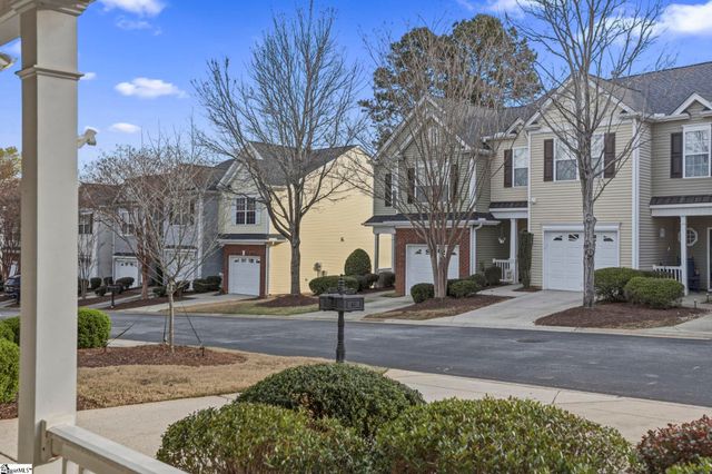 226 Cedar Crossing Lane, Greenville, SC 29615