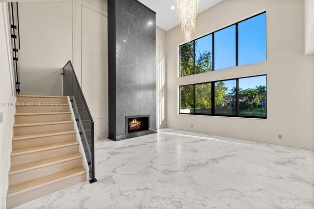 10790 Haydn Dr, Boca Raton, FL 33498