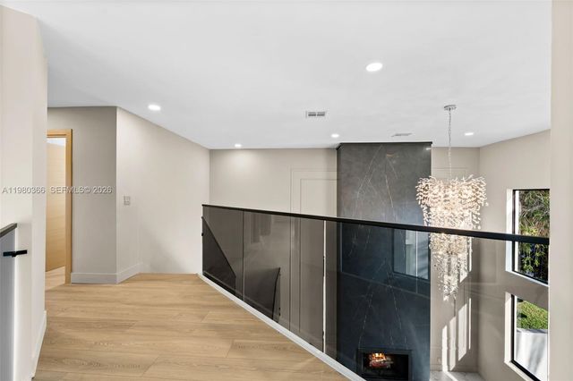 10790 Haydn Dr, Boca Raton, FL 33498