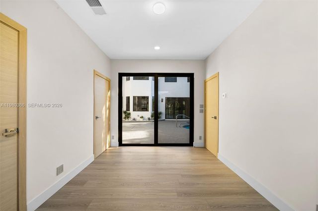 10790 Haydn Dr, Boca Raton, FL 33498