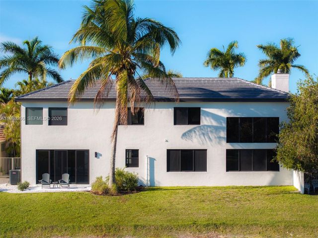 10790 Haydn Dr, Boca Raton, FL 33498