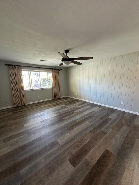 Image 11 of property listing at 1310 W Magill Avenue, Fresno, CA 93711