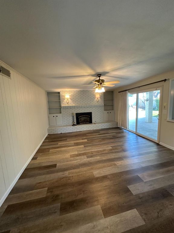 Image 17 of property listing at 1310 W Magill Avenue, Fresno, CA 93711