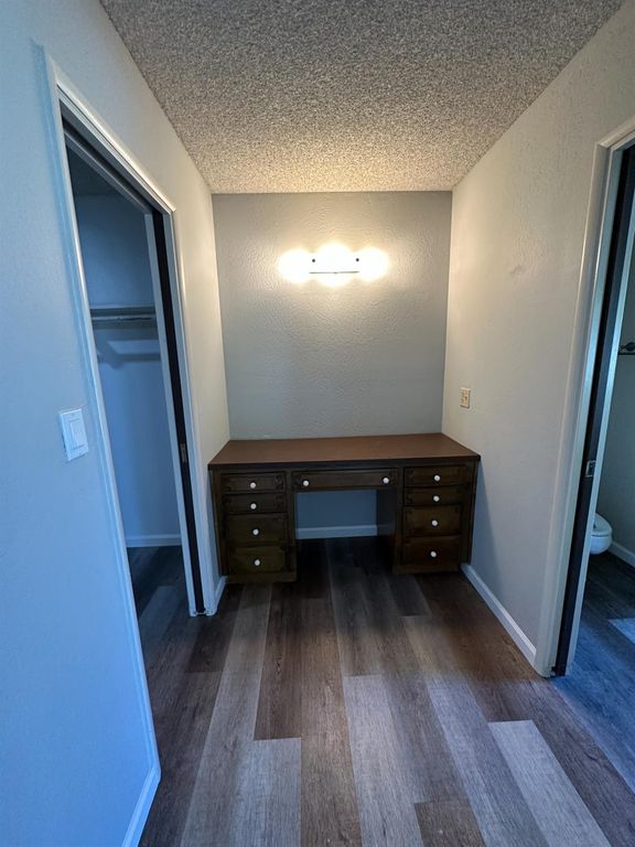 Image 20 of property listing at 1310 W Magill Avenue, Fresno, CA 93711