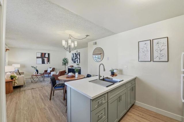 5742 Playa Del Rey 1, San Jose, CA 95123