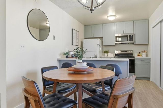 5742 Playa Del Rey 1, San Jose, CA 95123