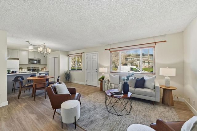 5742 Playa Del Rey 1, San Jose, CA 95123