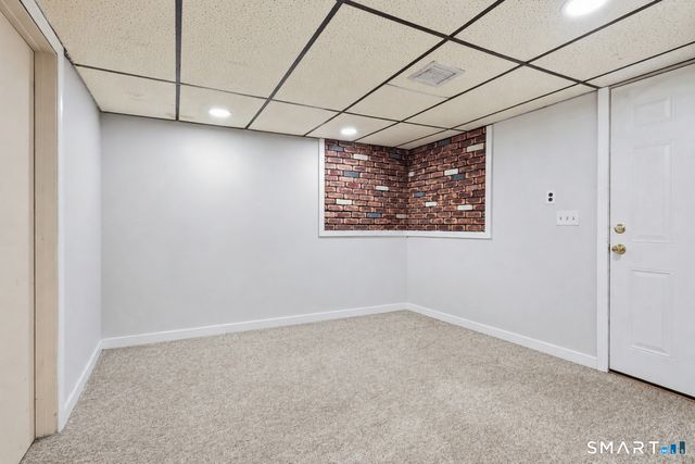 4 Pierson Drive, West Haven, CT 06516