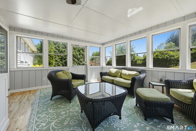4 Pierson Drive, West Haven, CT 06516
