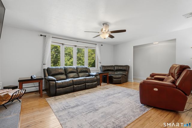 4 Pierson Drive, West Haven, CT 06516