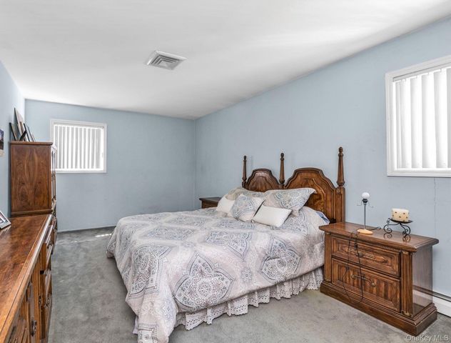 2011 Abbot Avenue, Merrick, NY 11566