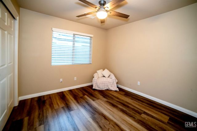 10706 Montemar Drive, Bakersfield, CA 93311