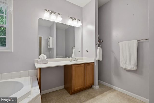 25 HIGH KNOB CT, Front Royal, VA 22630