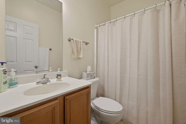 25 HIGH KNOB CT, Front Royal, VA 22630