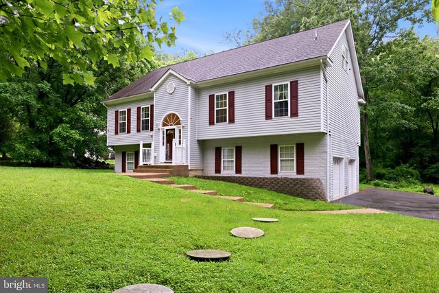25 HIGH KNOB CT, Front Royal, VA 22630