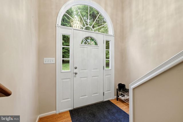 25 HIGH KNOB CT, Front Royal, VA 22630