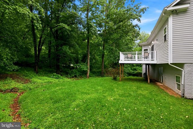 25 HIGH KNOB CT, Front Royal, VA 22630