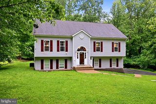 25 HIGH KNOB CT, Front Royal, VA 22630