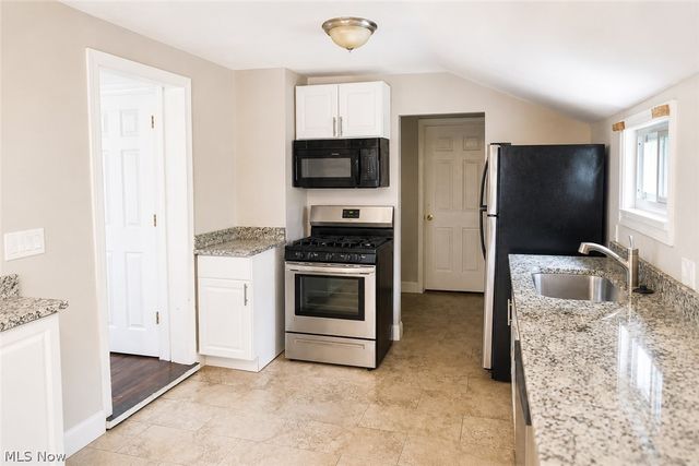 3410 Hancock Avenue, Cleveland, OH 44113