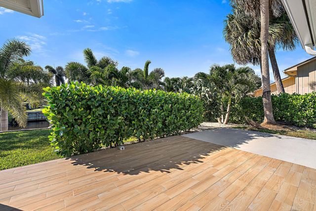 1260 SW 25th Lane, Palm City, FL 34990