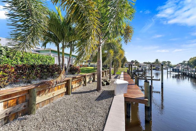 1260 SW 25th Lane, Palm City, FL 34990