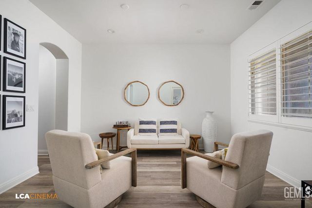 11702 Raindrop Lane, Bakersfield, CA 93311