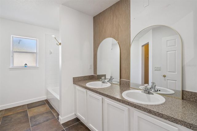 219 E 15TH STREET, Apopka, FL 32703