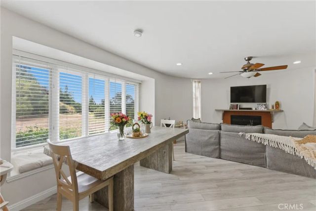 1307 Shadow Lane D, Fullerton, CA 92831