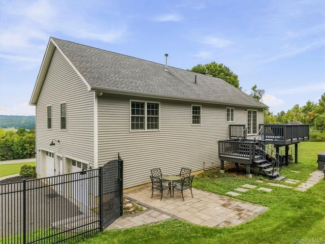 96 Bender Road, Westtown, NY 10998