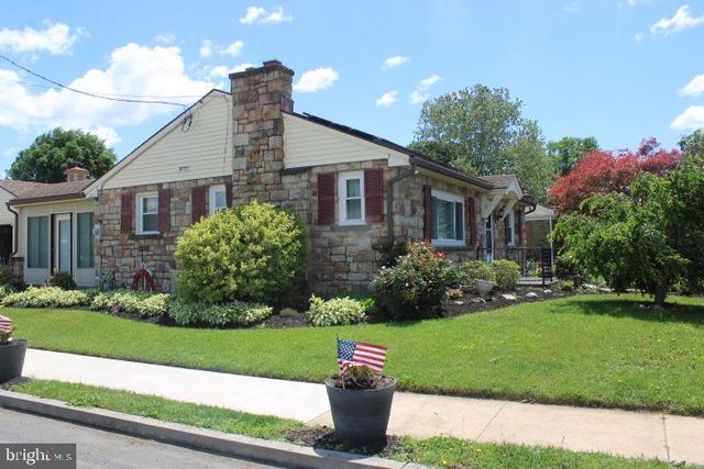 158 N GREEN ST, Palmyra, PA 17078