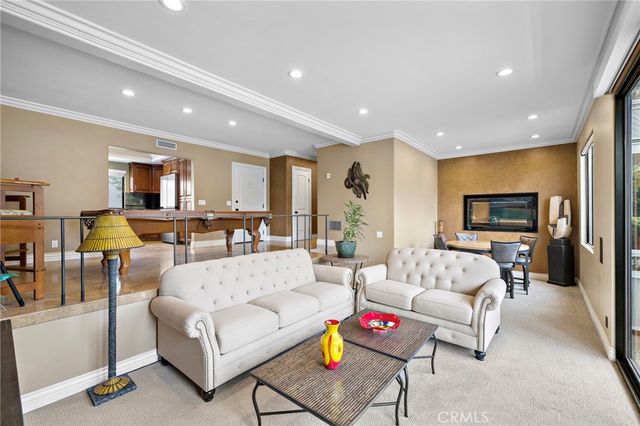 19 Kamalii Court 257, Newport Beach, CA 92663