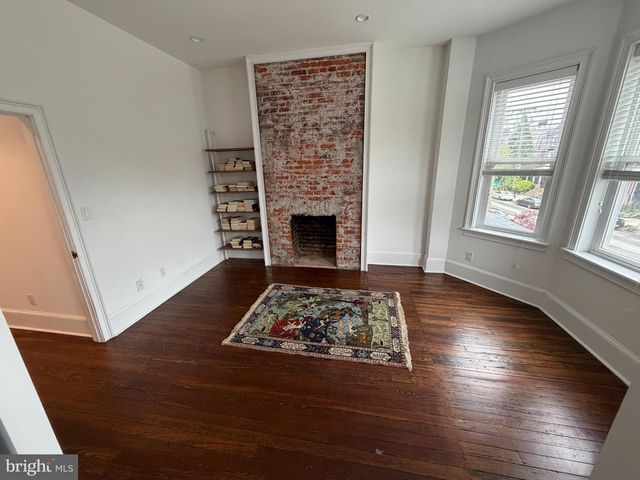 813 S 49TH ST, Philadelphia, PA 19143