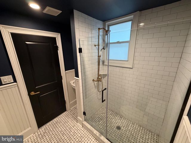 813 S 49TH ST, Philadelphia, PA 19143