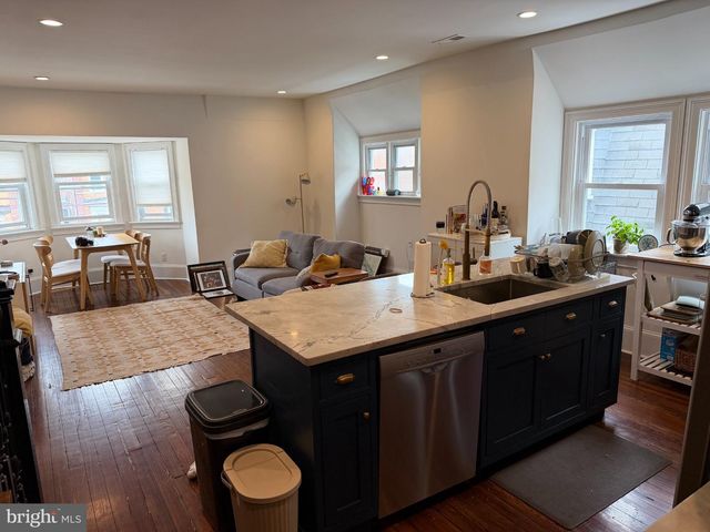 813 S 49TH ST, Philadelphia, PA 19143