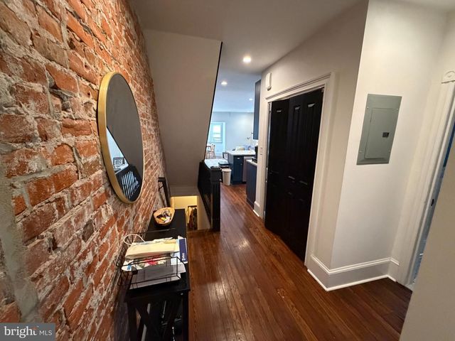 813 S 49TH ST, Philadelphia, PA 19143