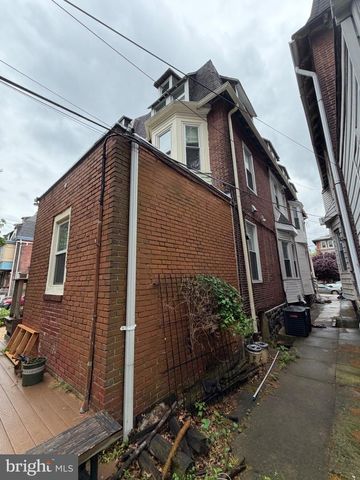 813 S 49TH ST, Philadelphia, PA 19143