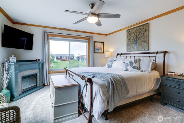 33410 G Street, Ocean Park, WA 98640