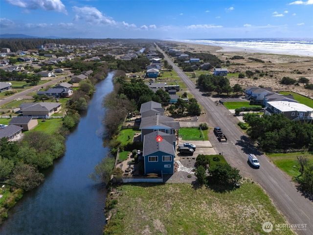 33410 G Street, Ocean Park, WA 98640