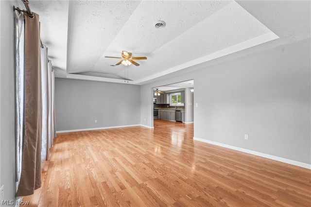 5544 Fairwood Avenue NW, North Canton, OH 44720